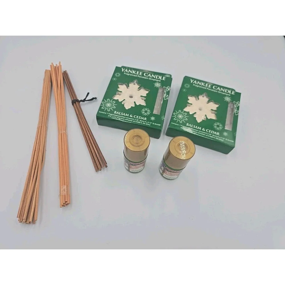 NWT Claire Burke Oh Christmas Tree Fragrance Oil 1/2 oz Vintage Holiday